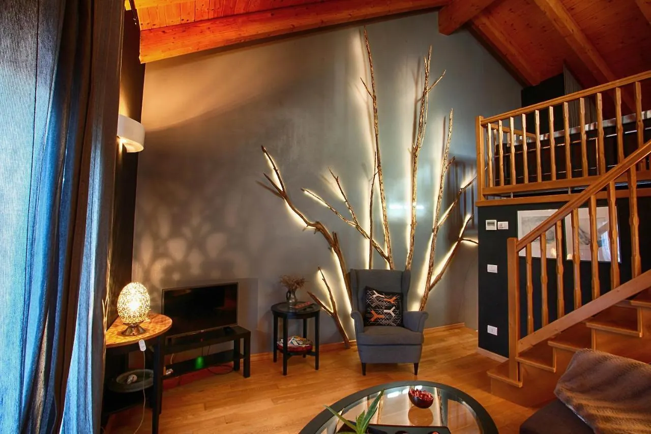 The Cozy Nest - Bellano Villa 0*,  Italy